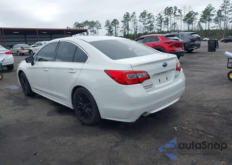 2015 Subaru Legacy 2.5I z USA, uszkodzony, nr VIN 4S3BNAA62F3007929